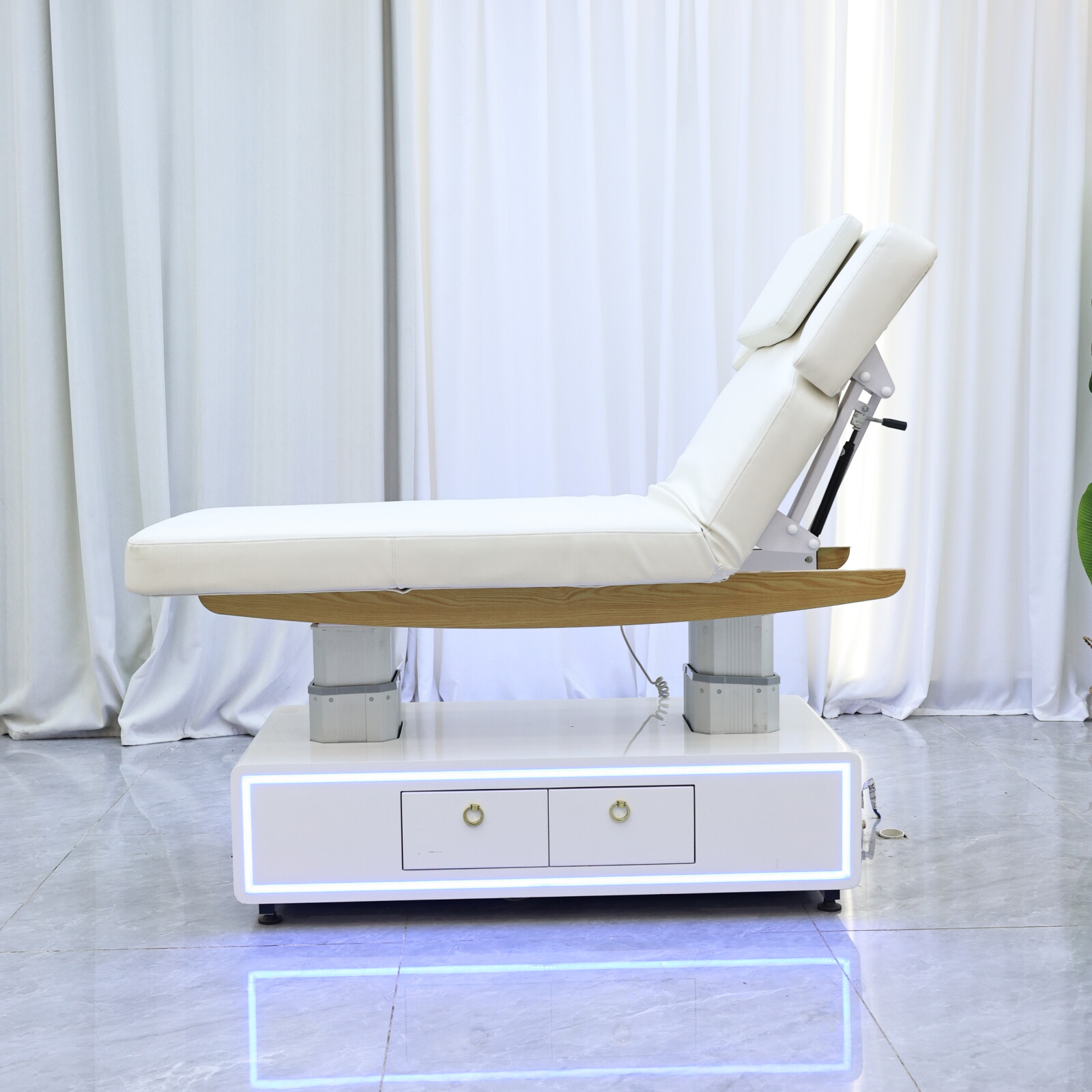 Electric Lifting, White Beauty - Massage Table Accessories Uk review and price